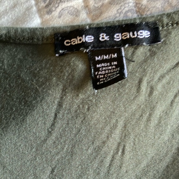 Olive Green Lace Trim Top - Picture 4 of 5